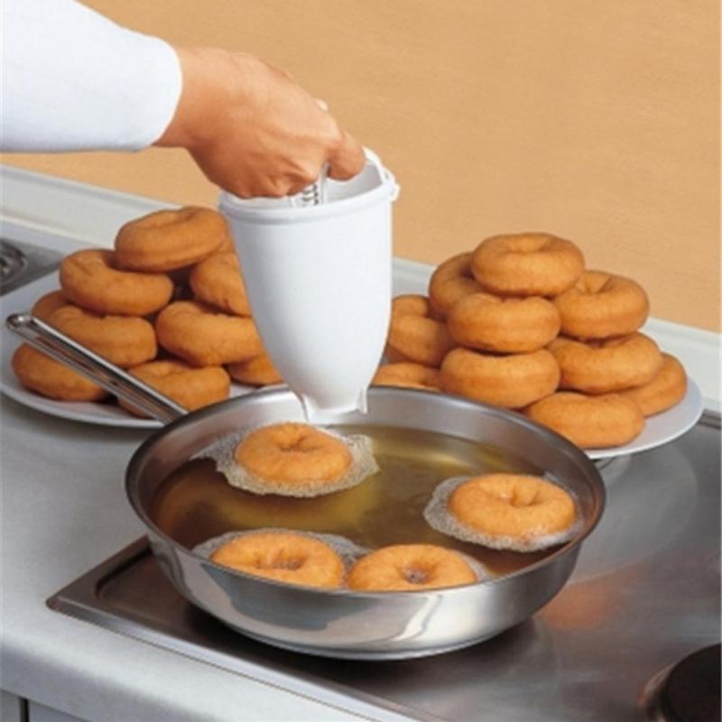 Easy Plastic Donut Maker